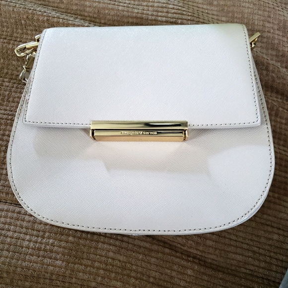 Purse - Picture 1 of 6